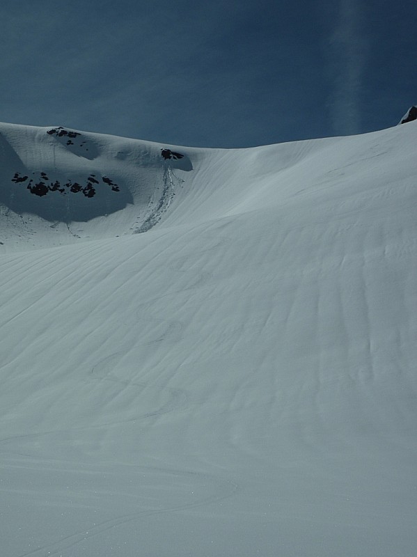 #8 Neve de la grande pente : On voit pas bien mes traces parce que c Neve de la grande pente : On voit pas bien mes traces parce que c'est encore un peu gelé :(
