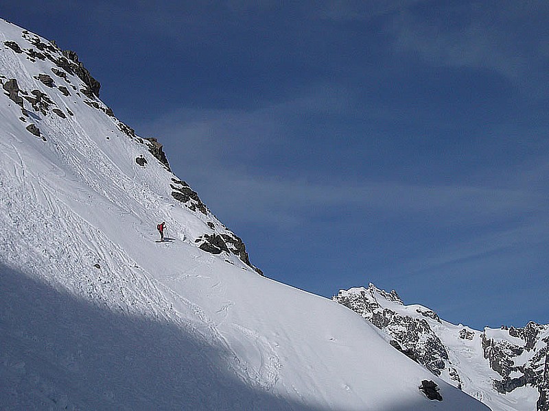 #4 Descente sur moquette dans le haut mais hélas cela ne va pas durer Descente sur moquette dans le haut mais hélas cela ne va pas durer