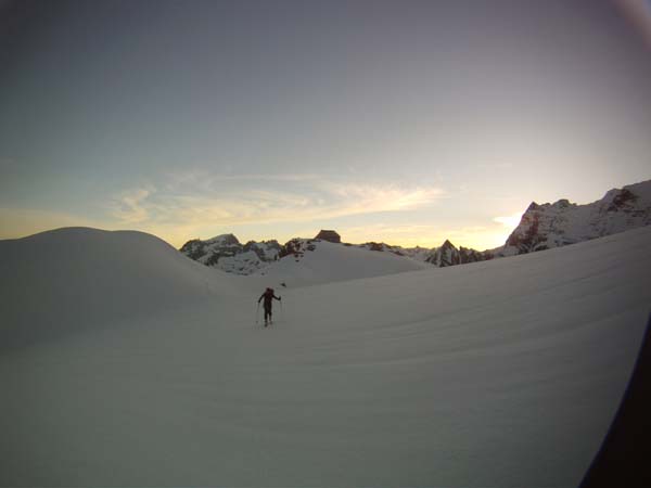#17 Tieberlucke : Montée au petit matin. Tieberlucke : Montée au petit matin.