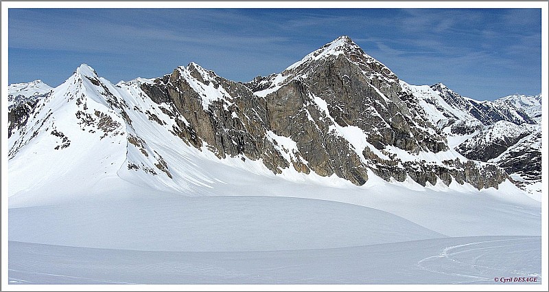 Depuis le sommet : Couart Dessus et Tsanteleina face Est