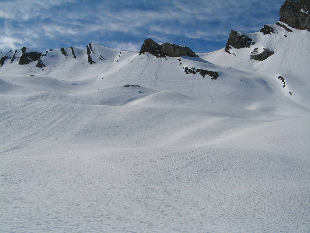 Combe de Torchère : Les versant Nord au soleil ...