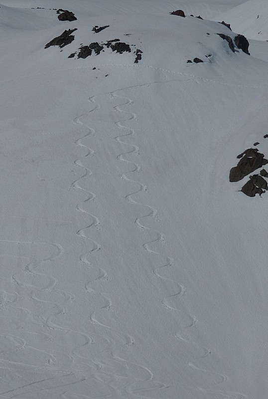 #8 Bonne descente : vers la combe madame. Neige transfo comme il faut! Bonne descente : vers la combe madame. Neige transfo comme il faut!
