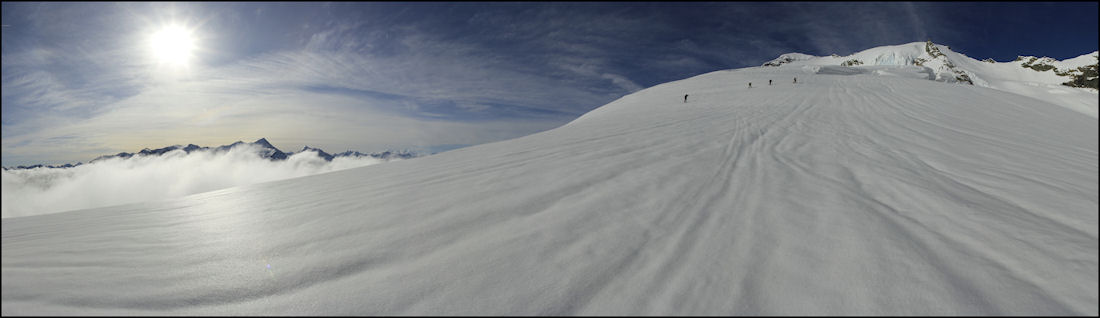 #10 ça se précise : on monte encore. Original non? ça se précise : on monte encore. Original non?
