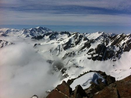 #9 panorama de rève : 1er plan : sambuis
2ème : les argentières et rocher blanc
3ème : l panorama de rève : 1er plan : sambuis
2ème : les argentières et rocher blanc
3ème : l'étandard
juste les grands sommets sortent