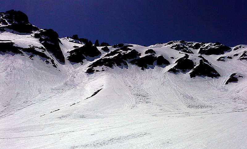 #7 Dent du Pra : les couloirs direct nord de la dent du Pra Dent du Pra : les couloirs direct nord de la dent du Pra