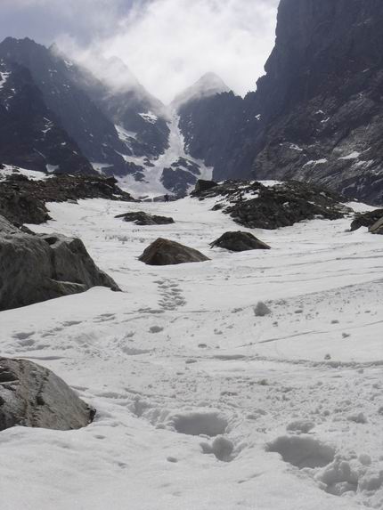 #8 L L'ensemble de la descente : Et voila le ski c'est fini.. et un beau NIS pour la fin de saison !!