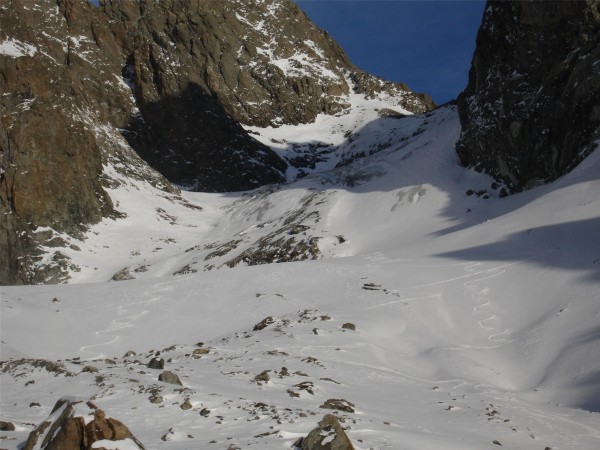 Bonne neige : A la descente, chacun sa combe !!