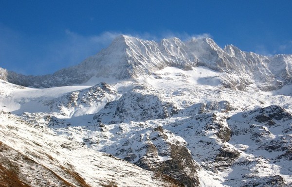 #5 Etendart : Violent chasse-neige sur les arêtes des Rousses. Etendart : Violent chasse-neige sur les arêtes des Rousses.
