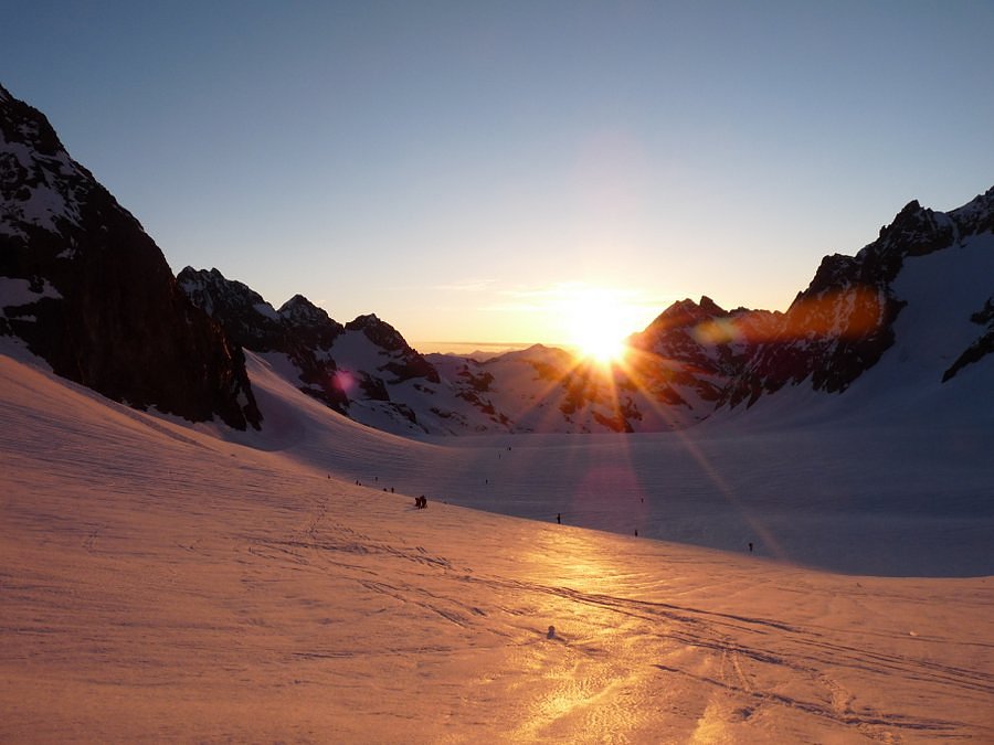 #6 Voila le soleil est bien la Voila le soleil est bien la