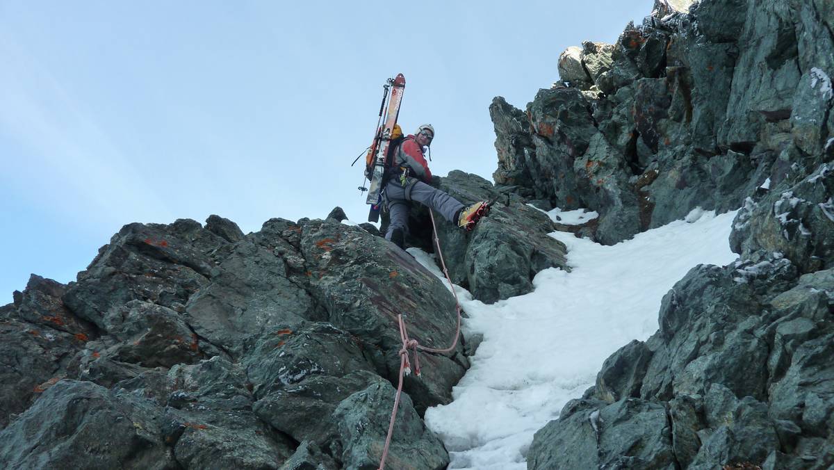 col des Roches : la corde fixe est bien accessible