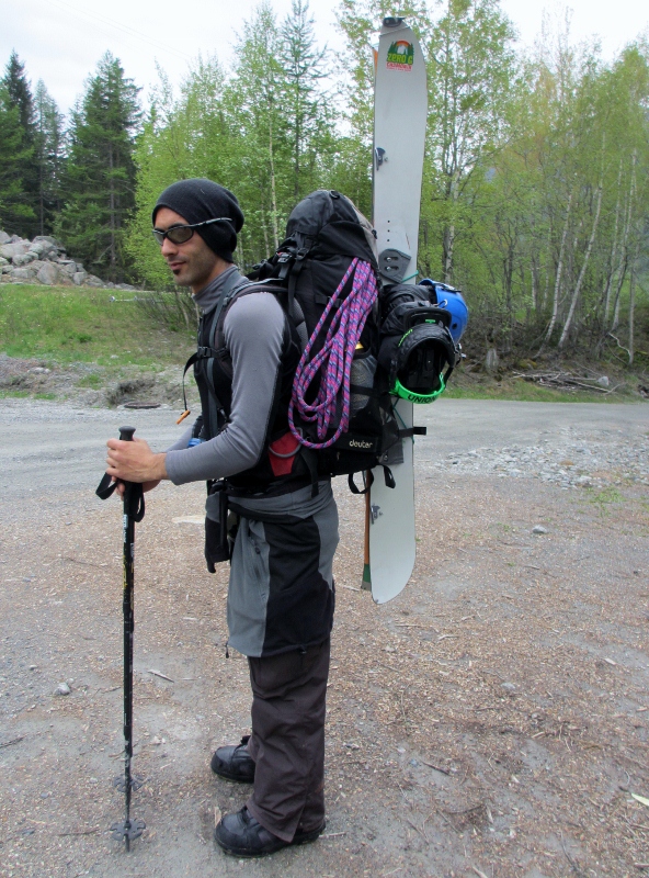 #1 Vinz_z au départ : Des bières et une corde, un sac bien préparé... Vinz_z au départ : Des bières et une corde, un sac bien préparé...