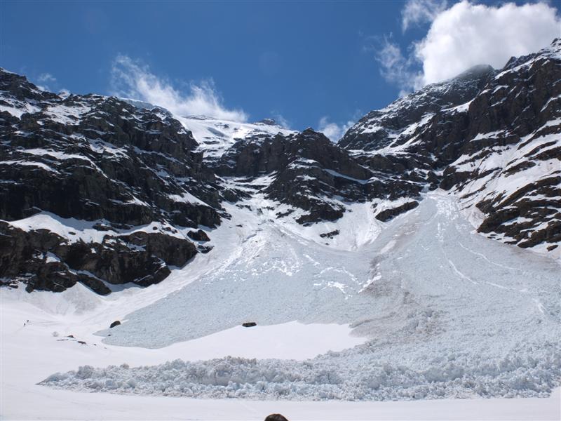 #6 verrou : bas du verrou avant d verrou : bas du verrou avant d'arriver sur les pistes de Bonneval