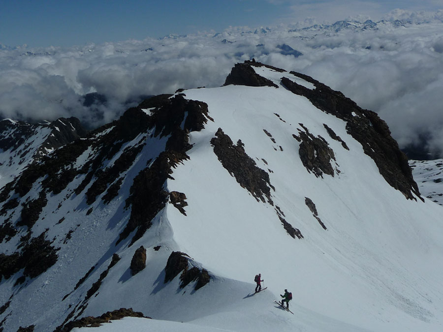 #8 Remontée vers l Remontée vers l'aiguille Noire