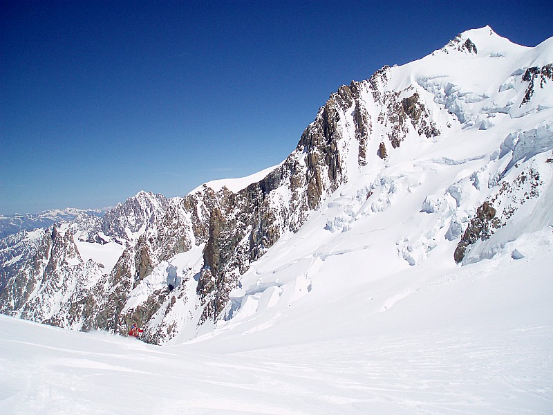 Descente : Très bon ski entre Vallot et la jonction.
