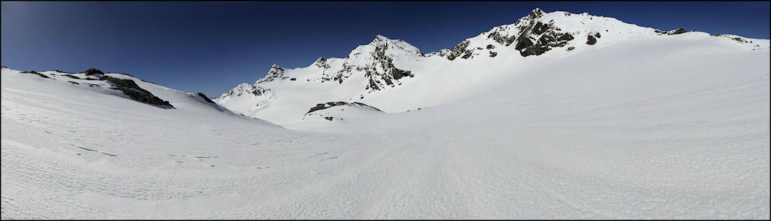 #28 DIrection col de polset : en vue DIrection col de polset : en vue