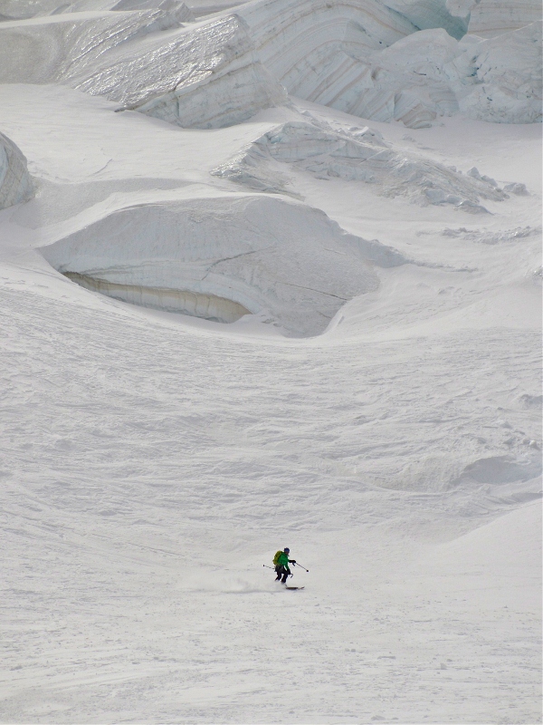 #4 Salomé : Descente sous les séracs. Salomé : Descente sous les séracs.