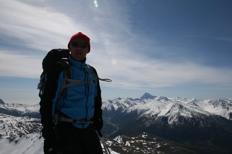#2 Au sommet : devant le Viso. Au sommet : devant le Viso.