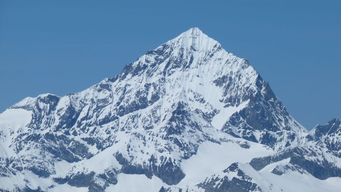 #41 Pyramides du Valais : Face est de le Dent Blanche 4357m Pyramides du Valais : Face est de le Dent Blanche 4357m