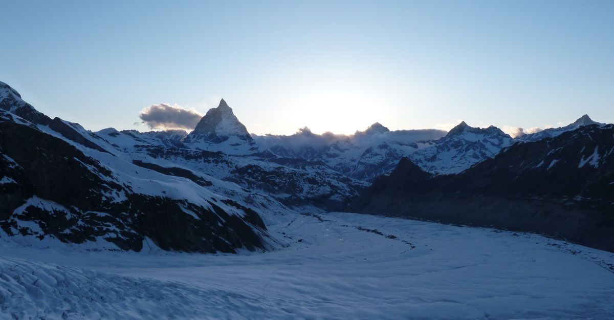 #13 Fin de soirée : Le Valais s Fin de soirée : Le Valais s'endort