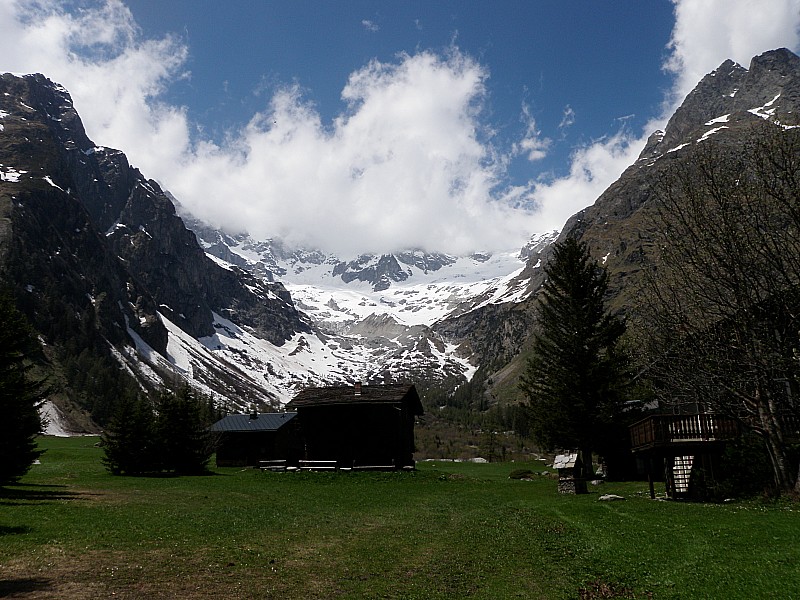 #13 pistes de ski : bien entrenues avant la pluie pistes de ski : bien entrenues avant la pluie