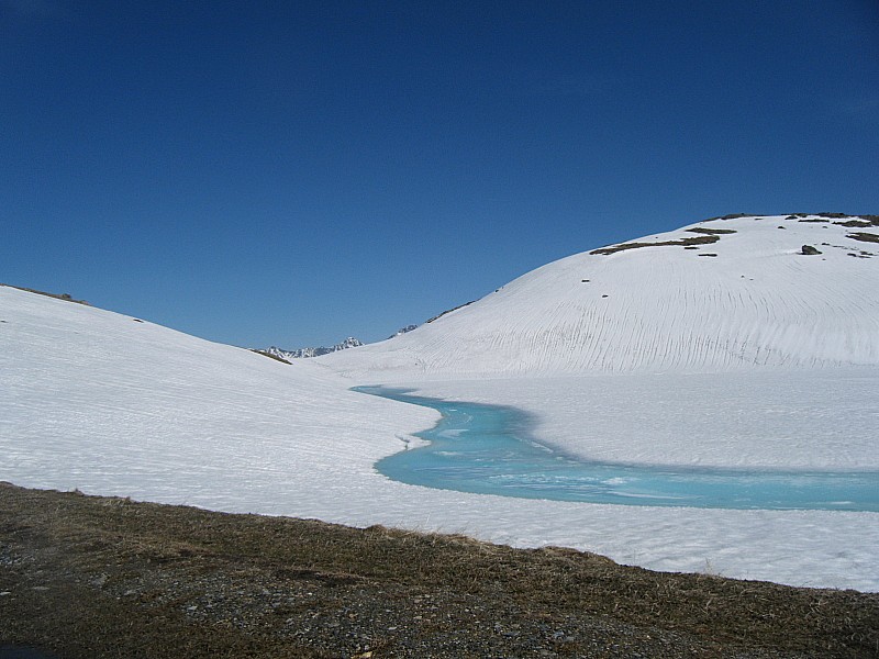 #1 lac Blanc : début de débâcle au lac Blanc lac Blanc : début de débâcle au lac Blanc