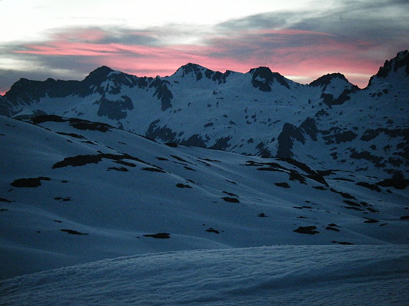 #4 crépuscule ref de l crépuscule ref de l'Etendard : remplace avantageusement le JT