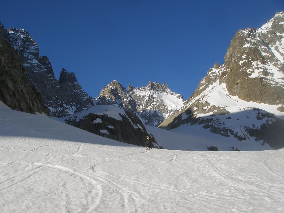 #2 branche de gauche : les hauts sommets pointent leurs nez branche de gauche : les hauts sommets pointent leurs nez