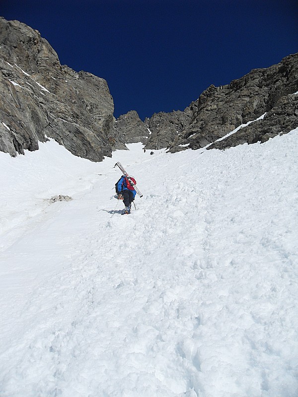 #15 Djean02 : il y a du monde dans ce couloir aujourd Djean02 : il y a du monde dans ce couloir aujourd'hui!