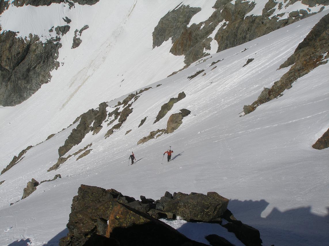 #7 guide 05 et sa partenaire : bon moments partagés entre amoureux de la montagne! guide 05 et sa partenaire : bon moments partagés entre amoureux de la montagne!