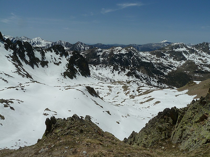 #8 Colletto Maladeccia : Du Collet, vue sur le vallon OSO de descente Colletto Maladeccia : Du Collet, vue sur le vallon OSO de descente