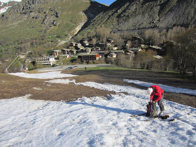 #1 Départ : Ca démarre encore à ski. Plus pour longtemps. Encore que ça n Départ : Ca démarre encore à ski. Plus pour longtemps. Encore que ça n'a pas du fondre beaucoup aujourd'hui.