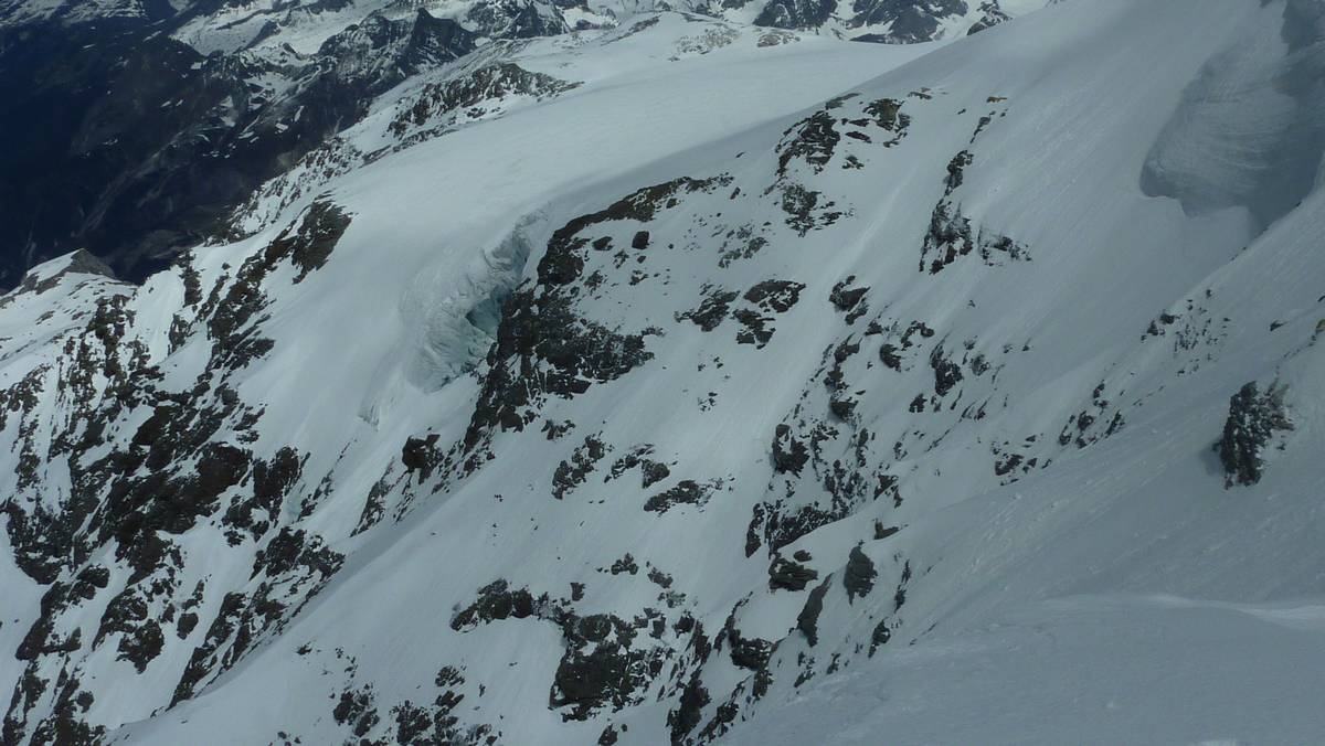#11 Couloir WNW : ça sent pas bon le remplissage dans le coude... Couloir WNW : ça sent pas bon le remplissage dans le coude...