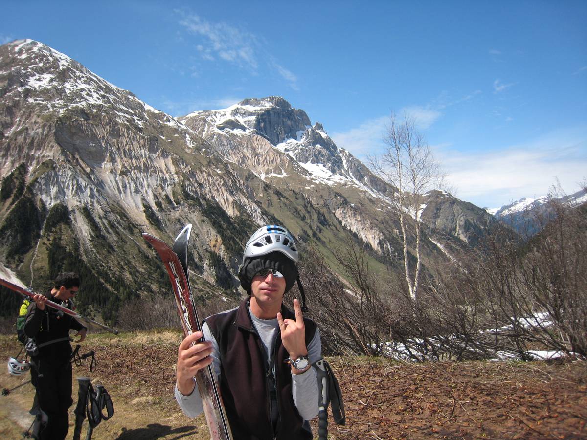 #5 Sécurité : faut garder le casque jusqu Sécurité : faut garder le casque jusqu'au bout...