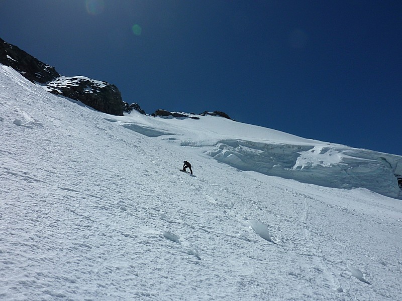 #2 Montée : On met les crampons vers 3000m Montée : On met les crampons vers 3000m