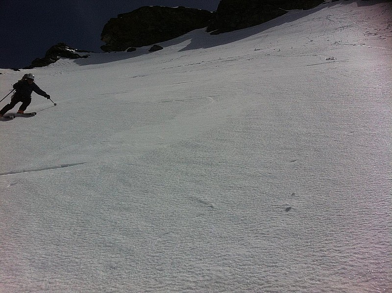 #6 Descente : Sous le sommet. Neige dure mais bien lisse. Descente : Sous le sommet. Neige dure mais bien lisse.