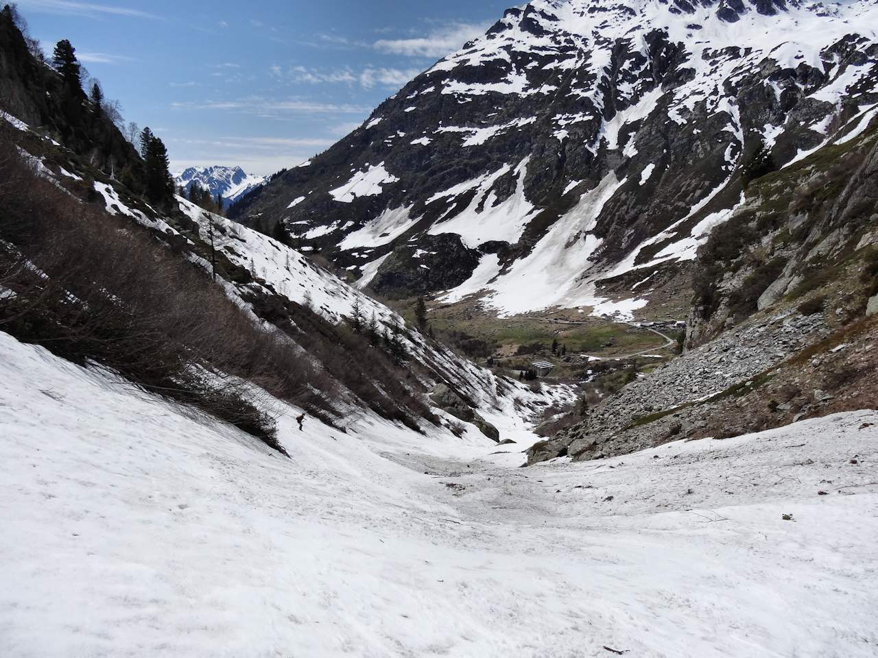 #36 Canyon de la Sassière : Pour éviter le portage, mais prudence, risque de rupture de ponts de neige ! Canyon de la Sassière : Pour éviter le portage, mais prudence, risque de rupture de ponts de neige !