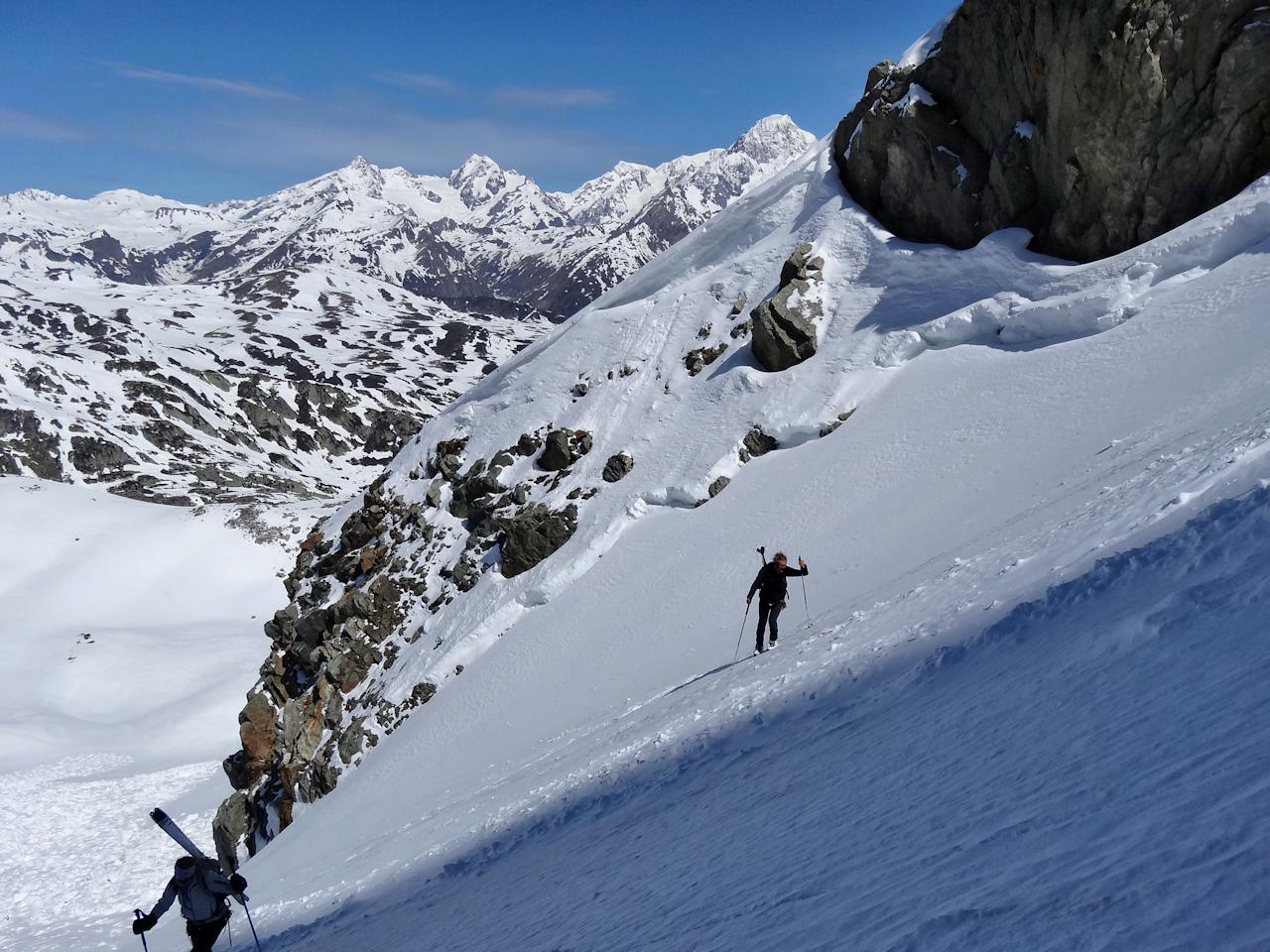 #17 Couloir ouest purgé. : Une grosse plaque est partie. Couloir ouest purgé. : Une grosse plaque est partie.