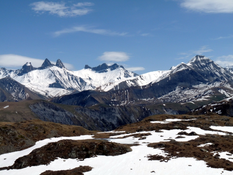 #7 Les aiguilles d Les aiguilles d'Arves : Les aiguilles d'Arves, vues depuis le col de la croix de fer. J'espère les voir d'un peu plus haut la prochaines fois !