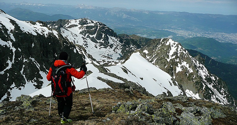 Itinéraire retour : Vue du sommet, une belle descente à venir