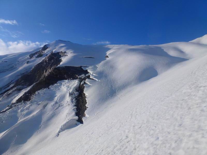 #6 Les 4 Tetes : Ouf ! il reste un peu de place pour skier ! Les 4 Tetes : Ouf ! il reste un peu de place pour skier !