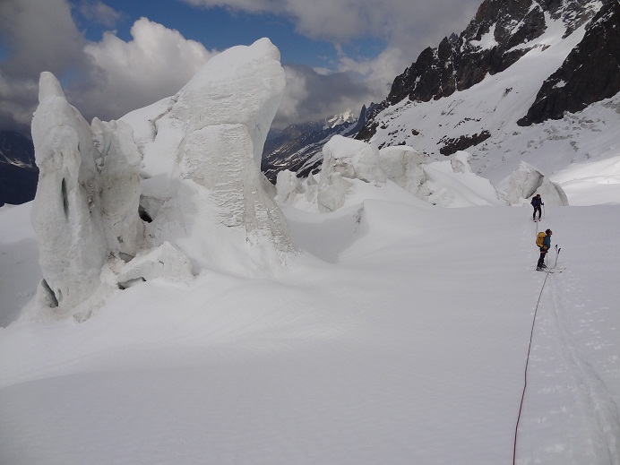 #1 Sérac party : Glacier des bosons Sérac party : Glacier des bosons