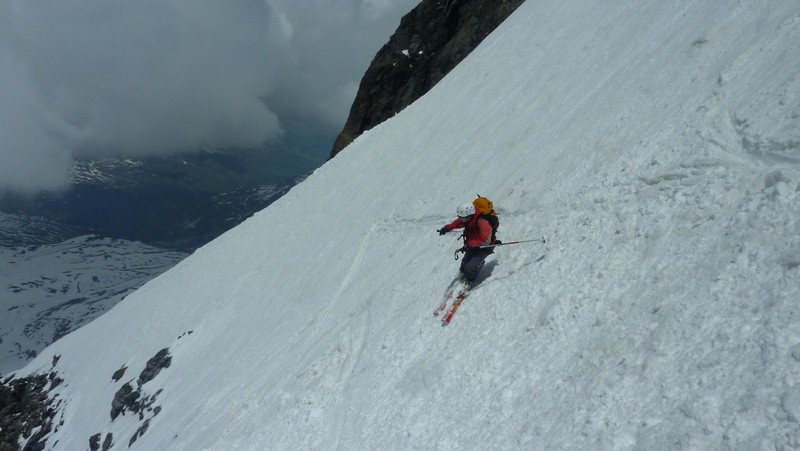 #16 couloir en RD : La meilleure portion du jour avec du soleil ! couloir en RD : La meilleure portion du jour avec du soleil !