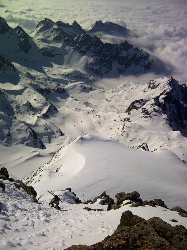 #4 Ceresole : Diego en termine dans ces grumeaux qui s Ceresole : Diego en termine dans ces grumeaux qui s'avereront un peu genant dans la descente de ce couloir superieur