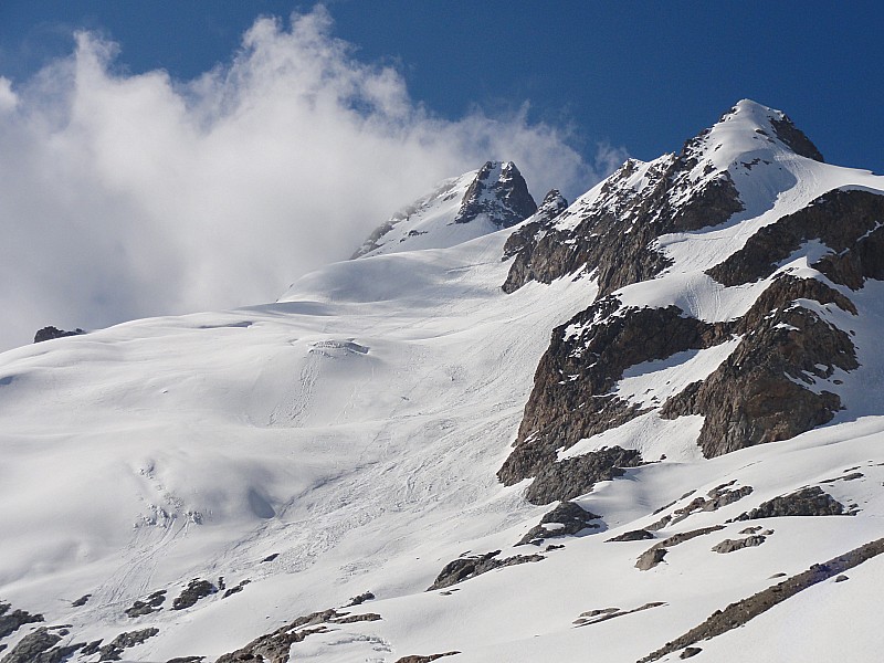 #4 L L'itinéraire du lendemain : Sommet dégagé le samedi, dans les nuages le dimanche