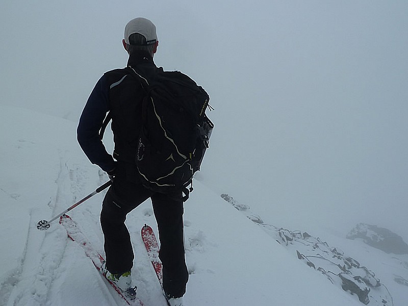 #4 Sur l Sur l'arête entre le col des Mandes et le col de Valmeinier, le smog.