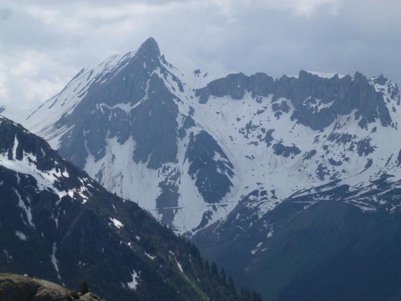 #36 Tête Carré : Le col des Chasseurs, quasi encore faisable, moyennant du 50% portage, 50% skis Tête Carré : Le col des Chasseurs, quasi encore faisable, moyennant du 50% portage, 50% skis