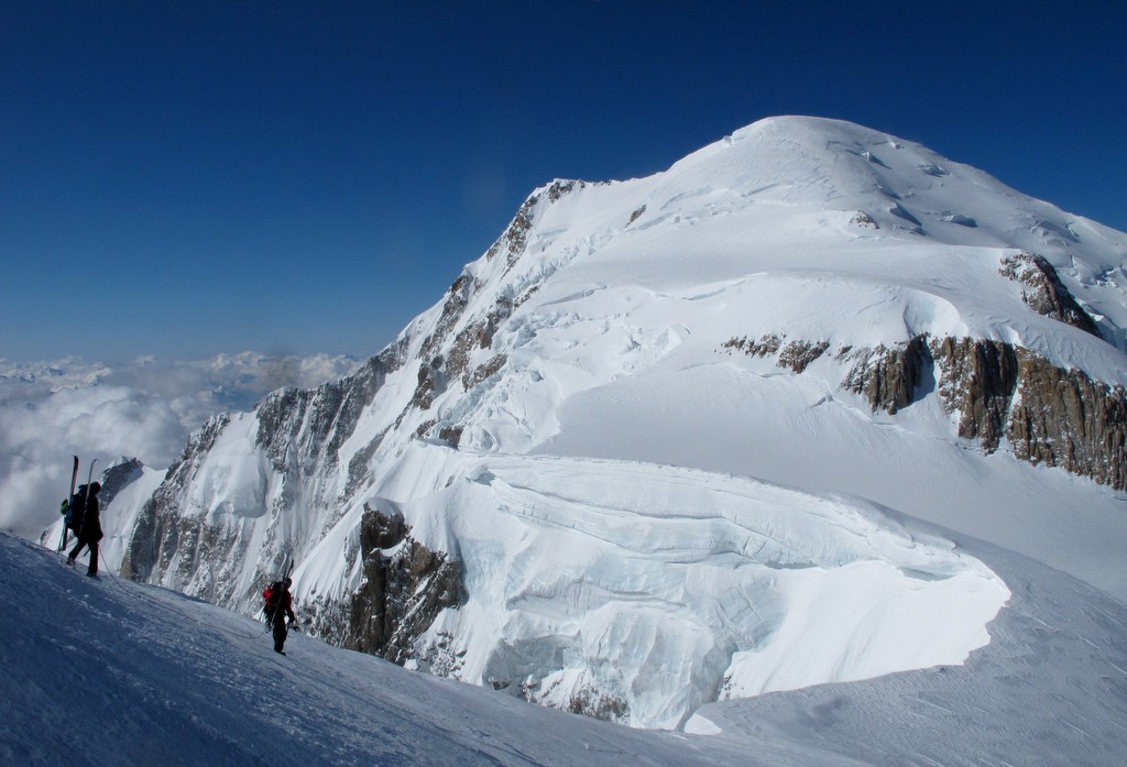 #15 Le col de la Brenva... : ...et le Mont Blanc Le col de la Brenva... : ...et le Mont Blanc