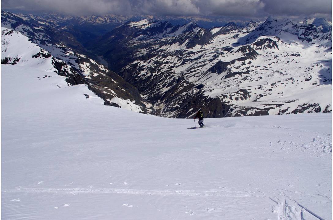 #9 No Italia questa volta : Eh non JIB... nous n No Italia questa volta : Eh non JIB... nous n'irons pas sur le glacier italien ce jour... nous restons sur les grandes altisurfaces françaises