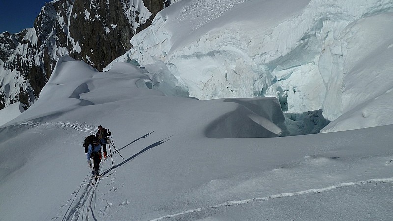 #3 De beau trous : La belle crevasse De beau trous : La belle crevasse