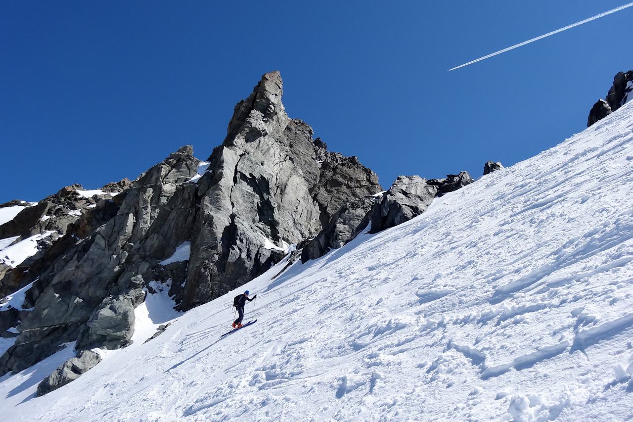 #10 Sous la brêche : Georges dans les derniers mètres. Sous la brêche : Georges dans les derniers mètres.